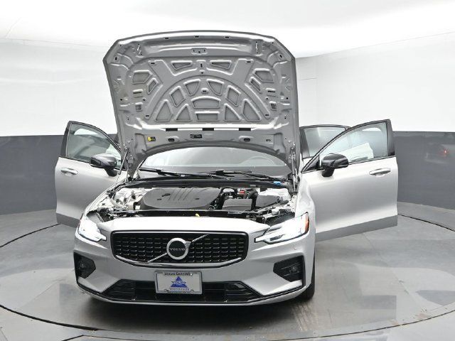 Used 2023 Volvo S60 B5 Core w/ Climate Package FWD image 49