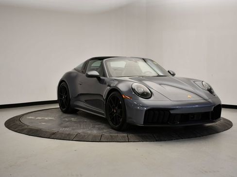Certified 2025 Porsche 911 Targa 4 GTS image 17