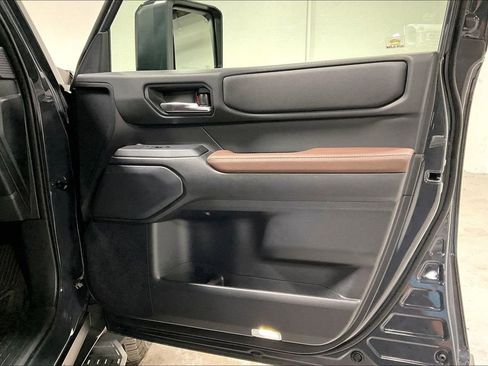 Used 2025 Toyota Land Cruiser AWD/4WD image 23