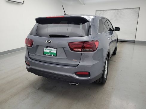 Used 2020 Kia Sorento LX FWD image 7
