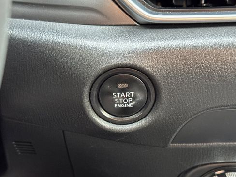 Used 2018 MAZDA CX-5 Sport image 23