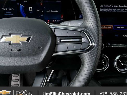 New 2026 Chevrolet Blazer EV LT image 10