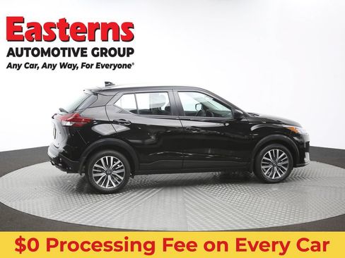 Used 2023 Nissan Kicks SV FWD image 42