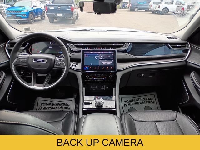 Used 2022 Jeep Grand Cherokee Limited 4xe w/ Luxury Tech Group II AWD/4WD image 9