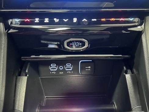 New 2026 Jeep Grand Cherokee L Limited AWD/4WD image 17