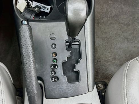 Used 2010 Toyota RAV4 Limited AWD/4WD image 23