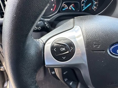 Used 2014 Ford Escape Titanium w/ Equipment Group 401A FWD image 22