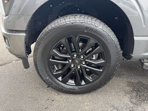 Used 2025 Ford F150 Lariat image 7