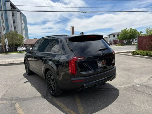 Used 2022 Kia Telluride SX w/ SX Prestige Package AWD/4WD image 7