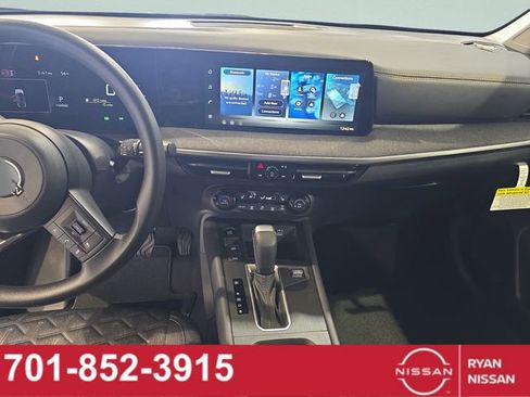 New 2026 Nissan Kicks SV w/ Cold Weather Package AWD/4WD image 24