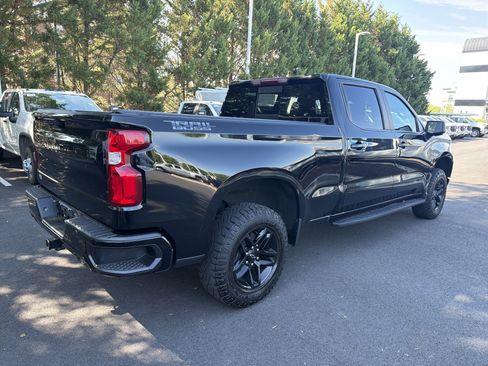 Used 2022 Chevrolet Silverado 1500 LT Trail Boss w/ LT Trail Boss Premium Package AWD/4WD image 12