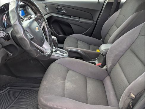 Used 2013 Chevrolet Cruze LT w/ RS Package FWD image 12