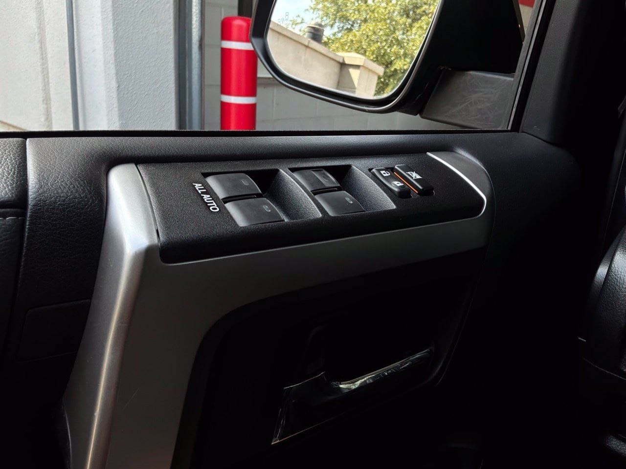 Used 2024 Toyota 4Runner TRD Sport AWD/4WD image 22