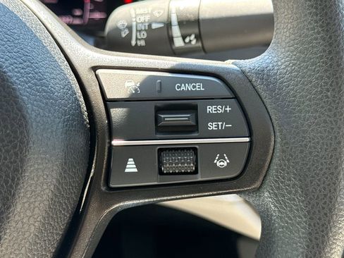 Certified 2025 Honda Accord SE image 28