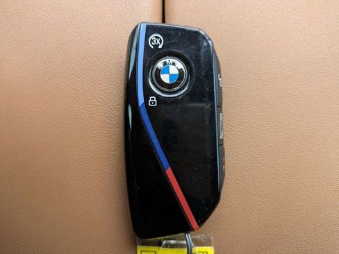 Used 2024 BMW X5 M60i AWD/4WD image 32