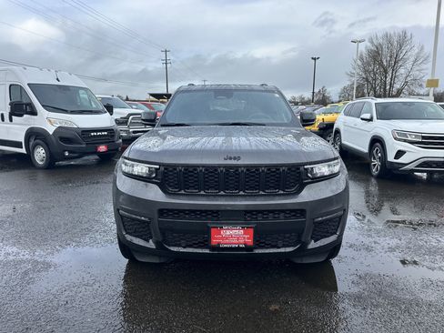 New 2025 Jeep Grand Cherokee L Limited w/ Luxury Tech Group II image 8