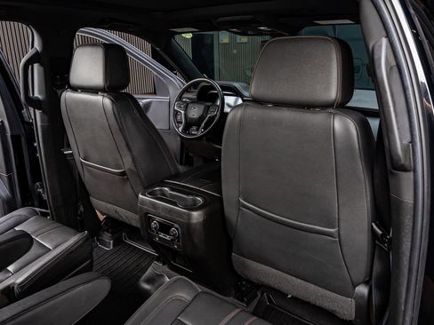 Used 2022 Chevrolet Tahoe RST w/ Luxury Package image 27