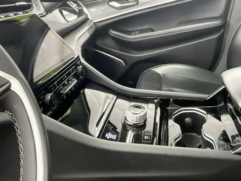 Used 2023 Jeep Grand Cherokee 4WD 4xe image 18