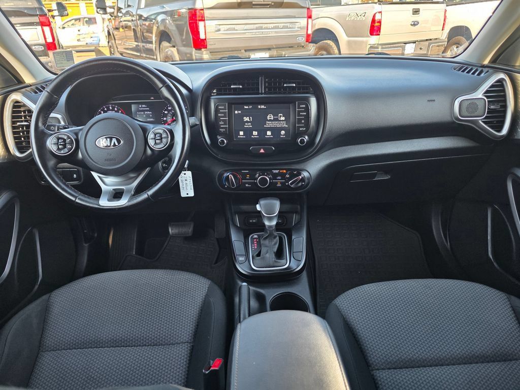 Used 2021 Kia Soul X-Line FWD image 5