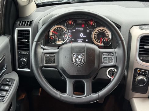 Used 2014 RAM 1500 Lone Star RWD image 15