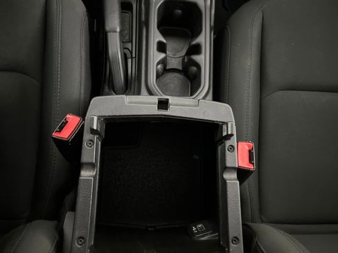 Used 2018 Jeep Wrangler Unlimited Sport S image 70