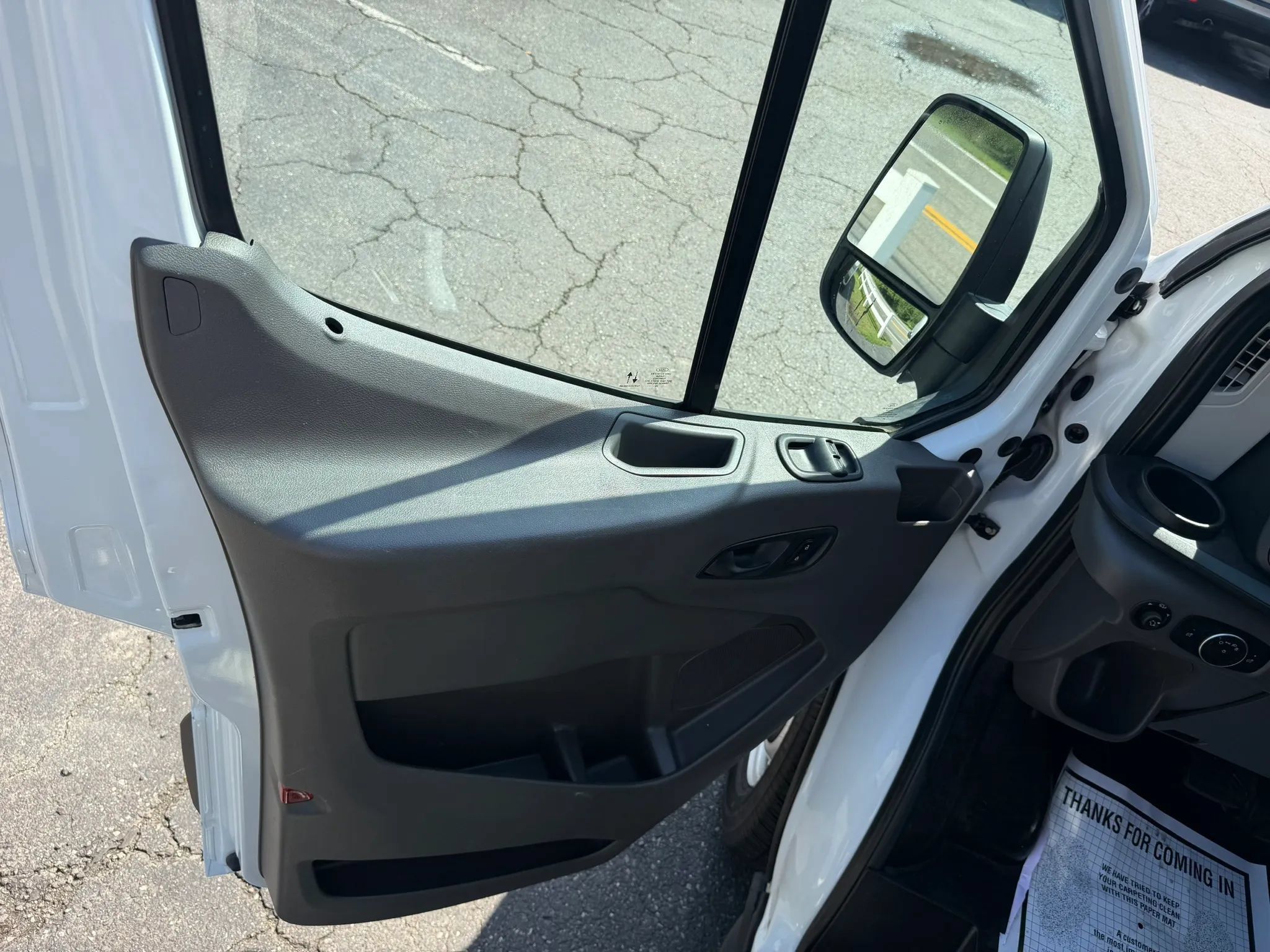 Used 2020 Ford Transit 150 RWD image 31