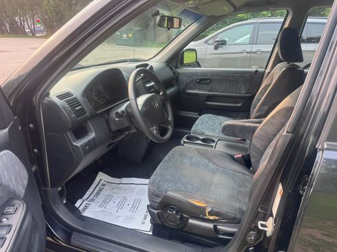 Used 2004 Honda CR-V LX image 7