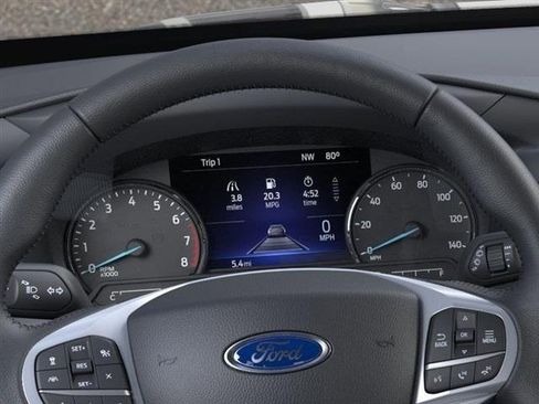 New 2024 Ford Explorer XLT w/ Equipment Group 202A image 13