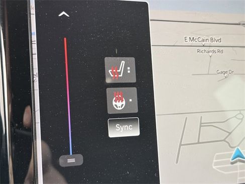 Used 2021 Chrysler Pacifica Touring-L image 22