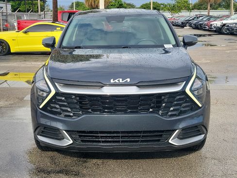 Used 2023 Kia Sportage EX FWD image 8