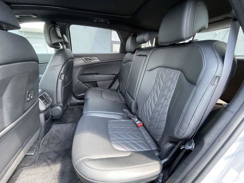 Used 2024 Kia Sportage X-Line w/ X-Line Premium Package AWD/4WD image 16