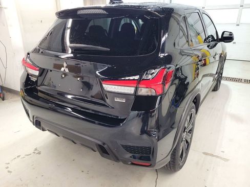 Used 2021 Mitsubishi Outlander Sport ES image 4