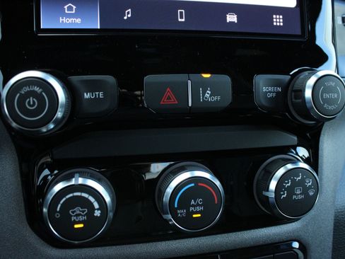 New 2026 RAM 1500 Warlock AWD/4WD image 45