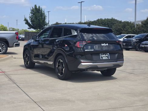 New 2026 Kia Sportage EX FWD image 3