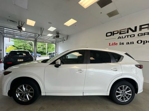 Certified 2024 MAZDA CX-5 AWD 2.5 S w/ Select Package image 3