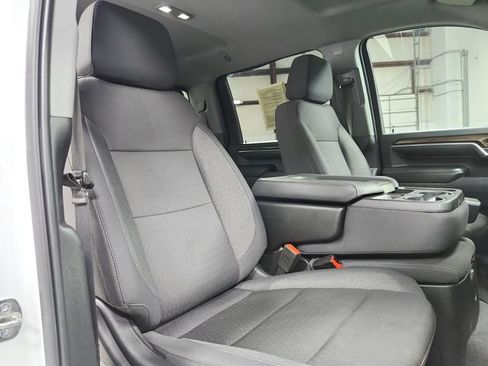 Used 2024 Chevrolet Silverado 3500 LT w/ Convenience Package AWD/4WD image 42