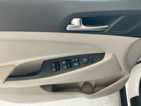 Used 2019 Hyundai Tucson SE AWD/4WD image 13