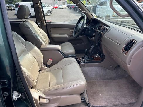 Used 1999 Toyota 4Runner SR5 AWD/4WD image 12