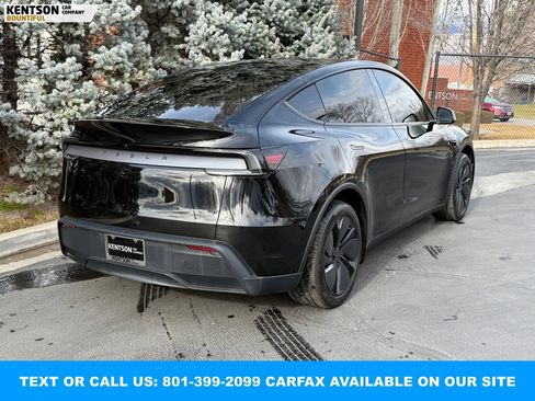 Used 2026 Tesla Model Y Long Range image 9