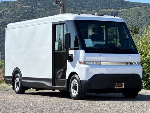 Used 2023 Chevrolet Brightdrop 600 w/ Active Safety Package 2 AWD/4WD image 2