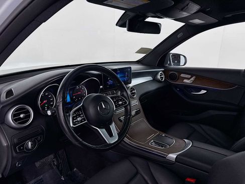 Used 2020 Mercedes-Benz GLC 300 4MATIC image 9