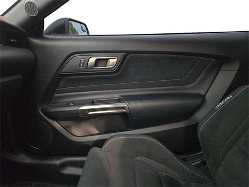 Used 2016 Ford Mustang Shelby GT350 image 11