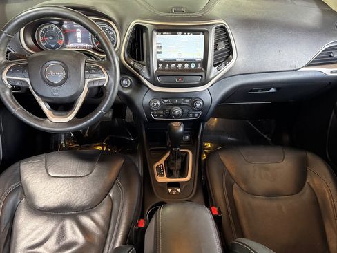 Used 2015 Jeep Cherokee Limited image 28