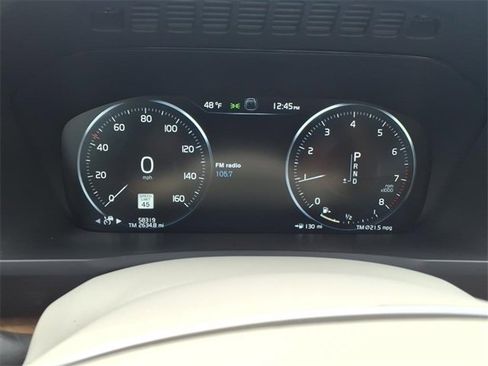 Used 2021 Volvo XC90 T5 Momentum w/ Advanced Package image 21