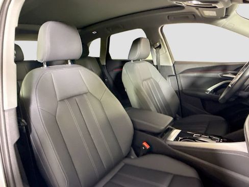 Used 2025 Audi Q5 Premium w/ Convenience Package AWD/4WD image 31