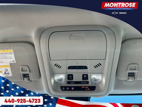 Used 2022 GMC Terrain Denali AWD/4WD image 18