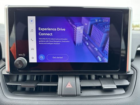 Certified 2025 Toyota RAV4 LE FWD image 19