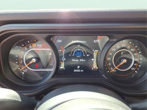 Used 2024 Jeep Gladiator Rubicon AWD/4WD image 22