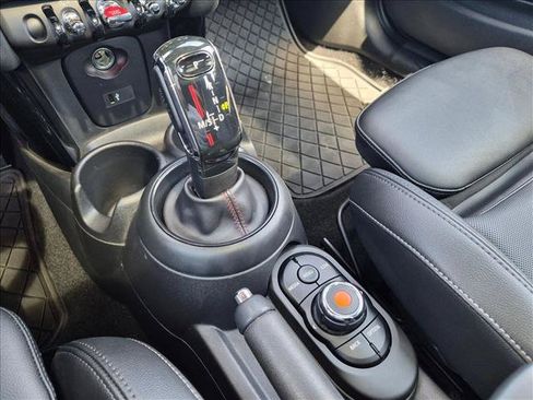 Used 2021 MINI Cooper S FWD image 11