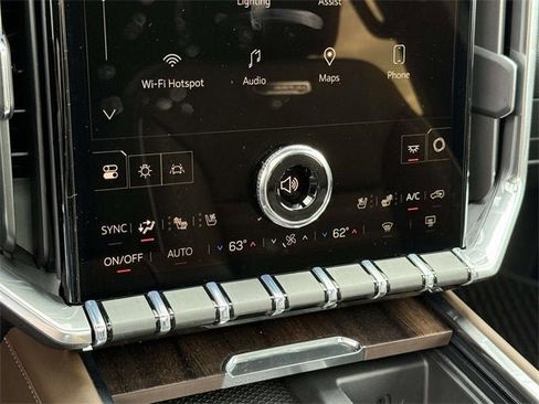 New 2026 GMC Acadia Denali Ultimate image 17